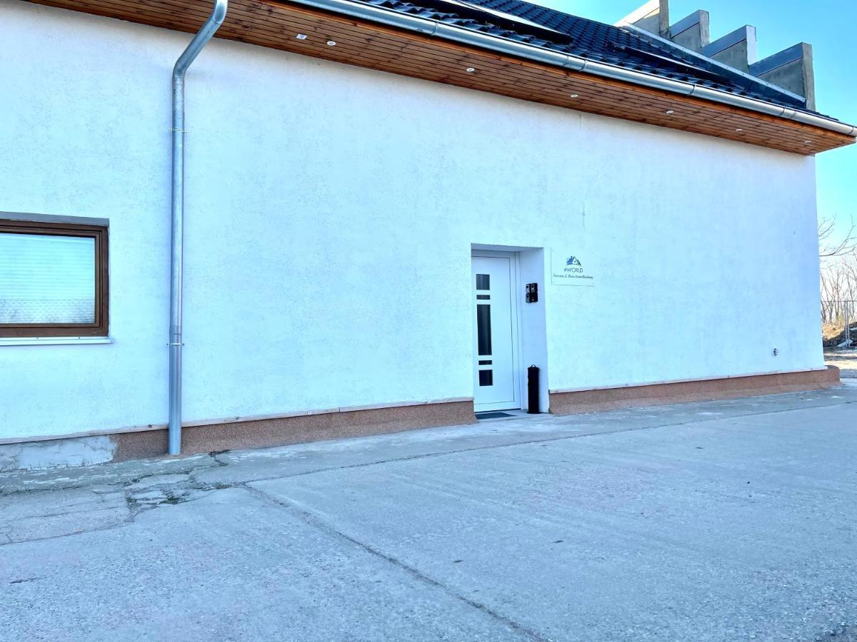 #World Monteur Apartment Schkeuditz Kültér fotó